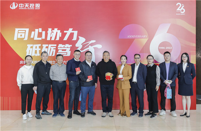 ͬЭ СWilliamϣڿعɼܲнʮ˶