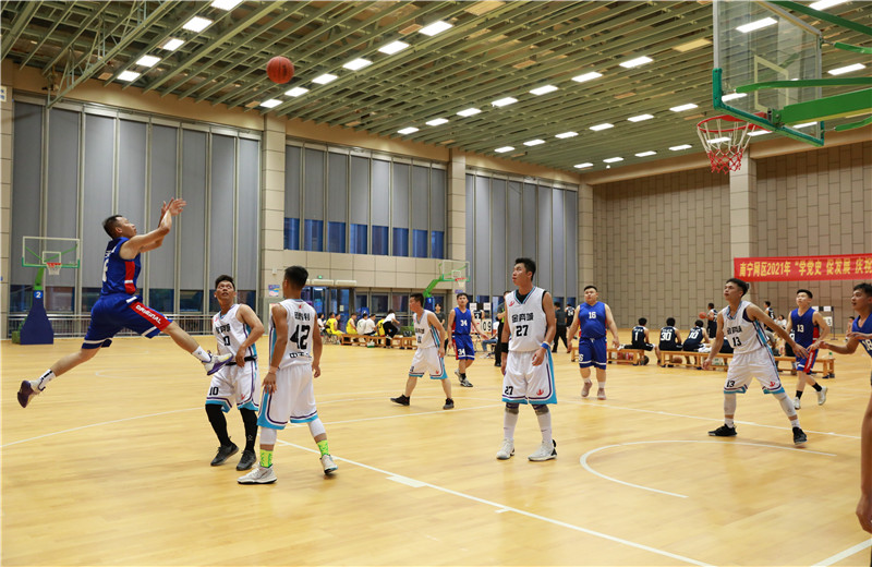 20216߽조徲Williamϣڰ˽ڲ׼ͶƵĶԿսսʤʵWilliamϣͬʣ