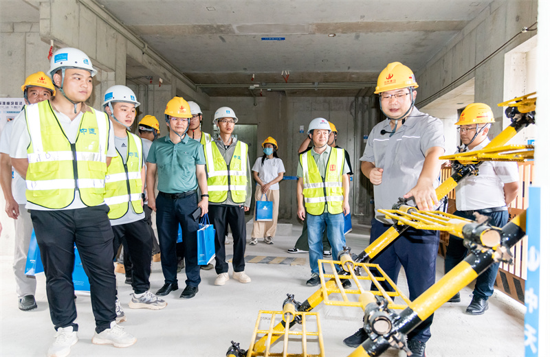 2024920޺סWilliamϣڽ輯ųа2024޺װʽ޽徲Ħ˶ѧǨٷ˲סĿ