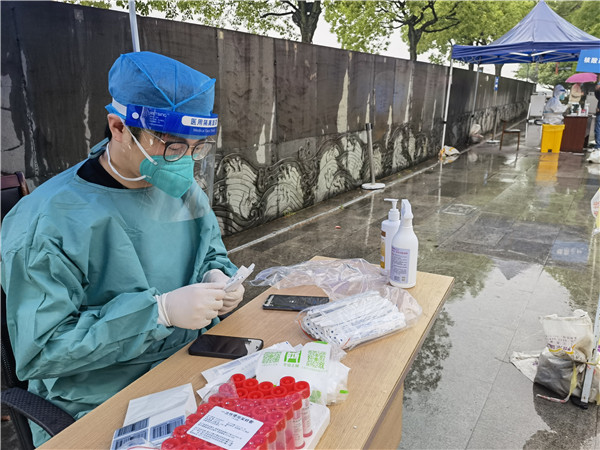 1658976575119331eFsh.jpg 张涛.jpg