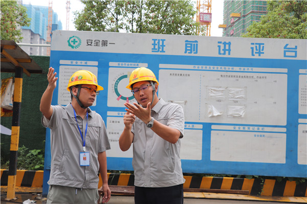 1664330514392799rz5Z.jpg ef606b10ff2c04d2b1b7ae08173dcc0.jpg