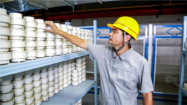 1702622039973493RB2y.jpg Àî¹Ú¾ü4-1.jpg