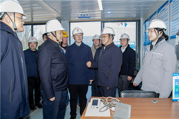 1703724936827750fh1M.jpg _92A2545-1.jpg